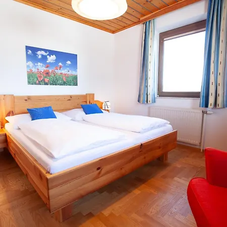 Δωμάτια σε οικογενειακή κατοικία Beim Einfalt *